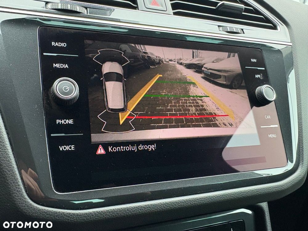 Volkswagen Tiguan - 26