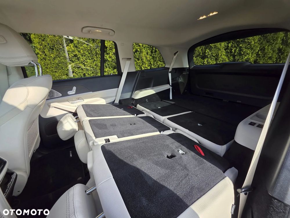 Mercedes-Benz GLS - 7