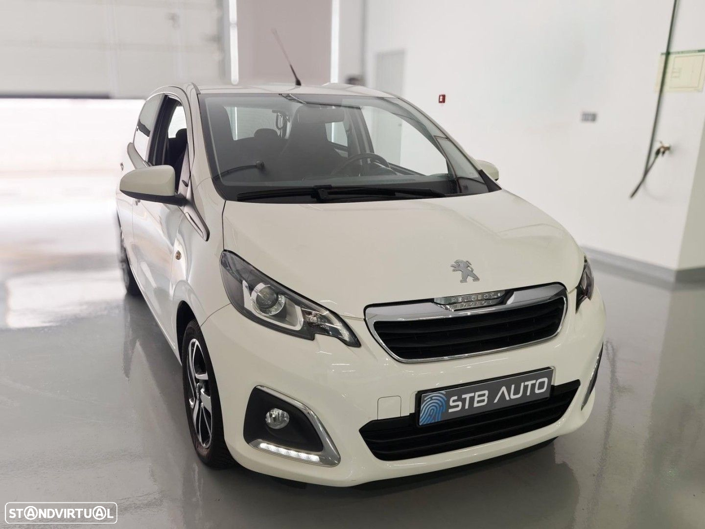Peugeot 108 1.0 e-VTi Allure - 31