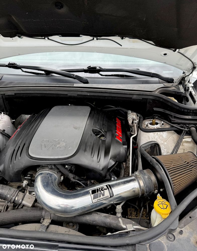Jeep Grand Cherokee - 16