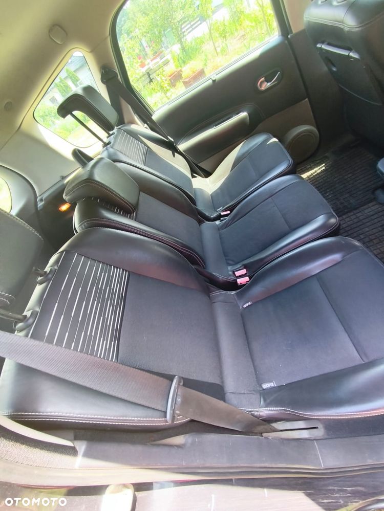 Renault Scenic 2.0 dCi Expression - 10