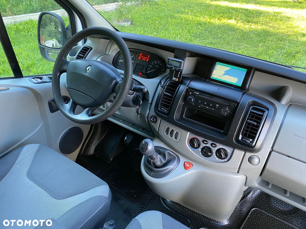 Renault Trafic - 6