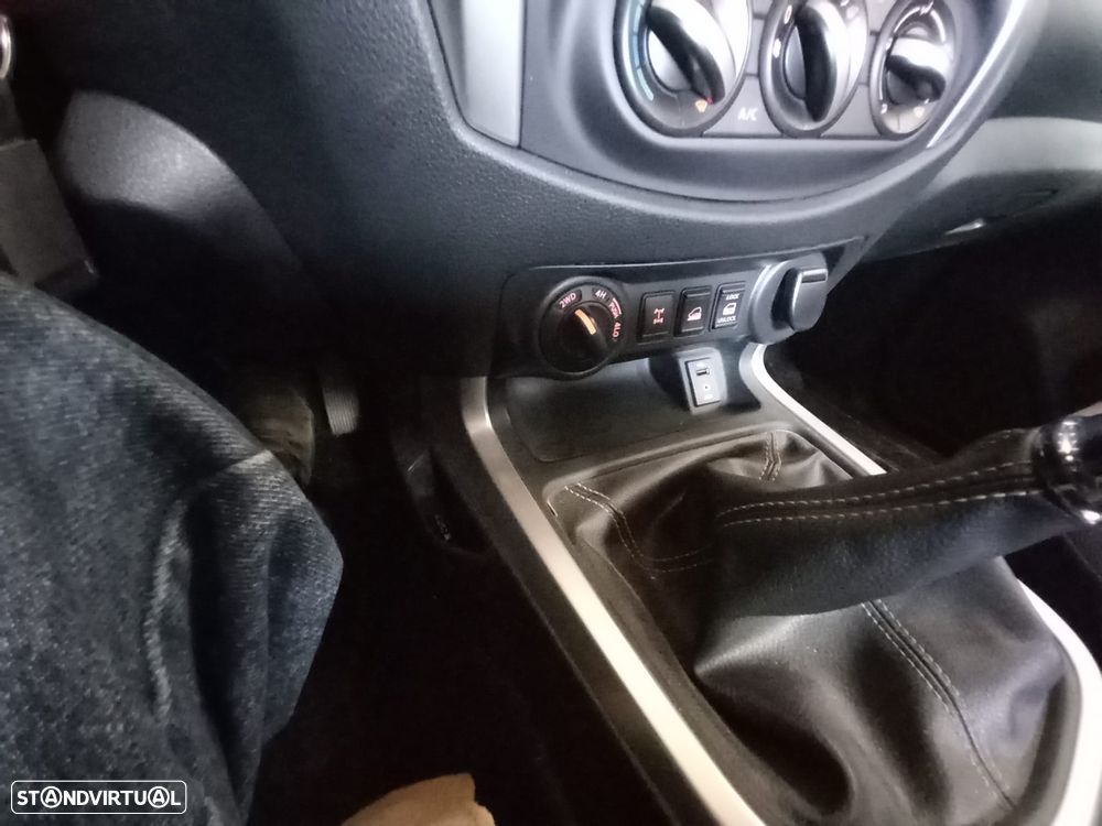 Nissan Navara — fotografia 11