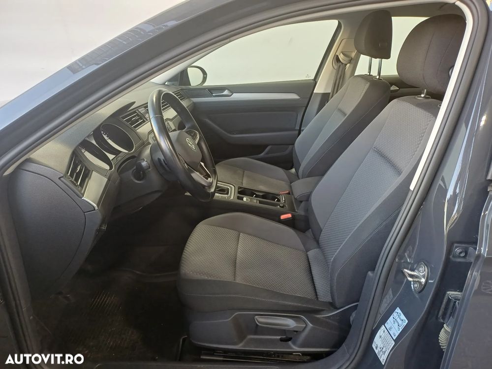 Volkswagen Passat 1.5 TSI ACT DSG Trendline - 4