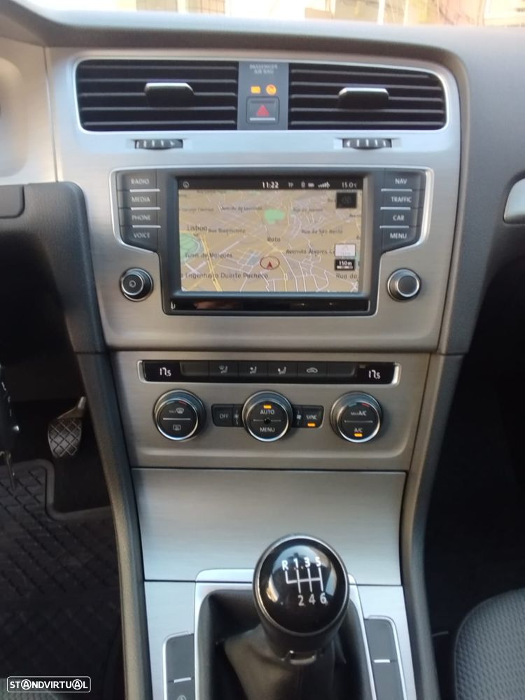 VW Golf 1.0 TSI Confortline - 15