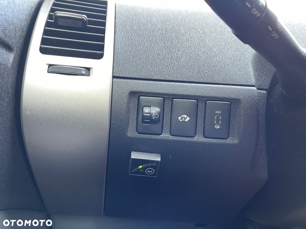 Toyota Prius 1.5 VVT-i Sol (nav) - 12