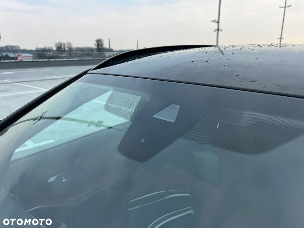 BMW Seria 3 318d MHEV Sport Line - 33