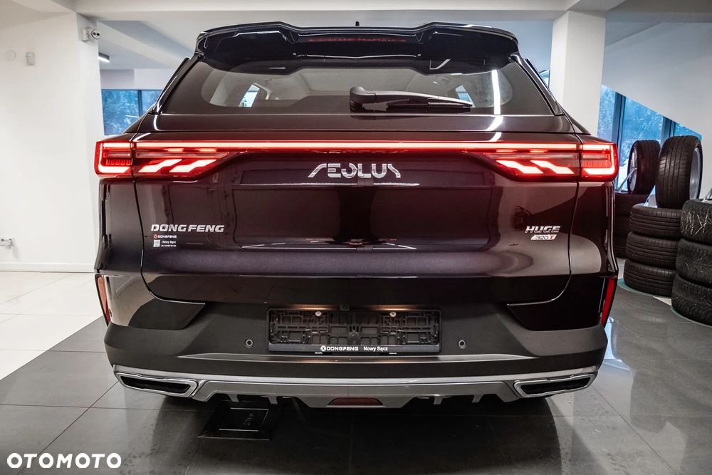 Dongfeng Huge 1.5T MachPower - 12