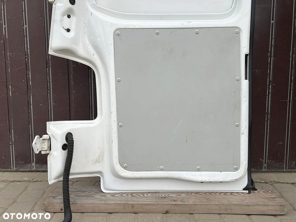DRZWI TYLNE TYŁ SKRZYDŁOWE PRAWE BIAŁE LB9A B9A VW T5 LIFT T6 CARAVELLE MULTIVAN TRANSPORTER - 6