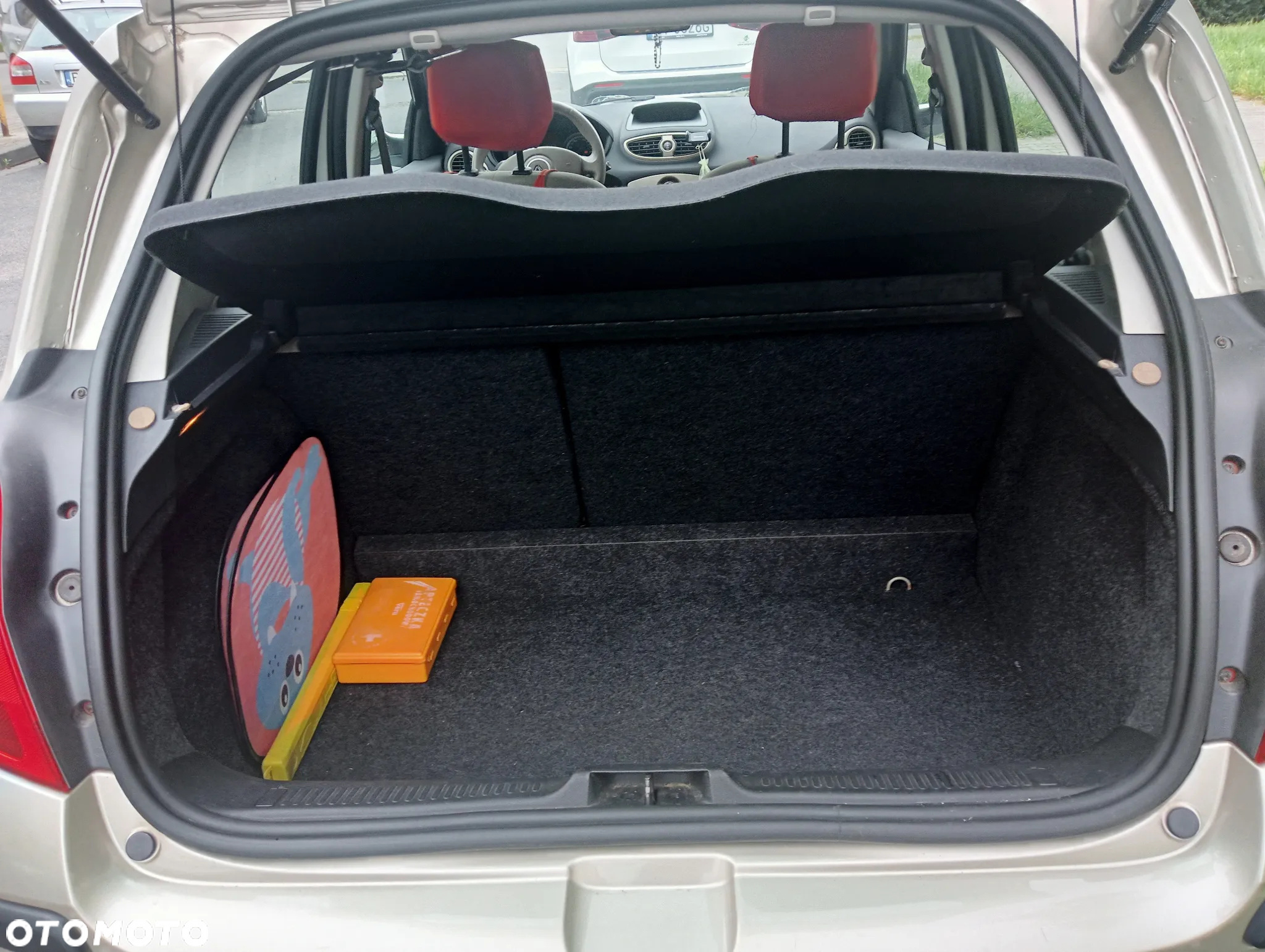 Renault Clio 1.4 16V Dynamique - 11