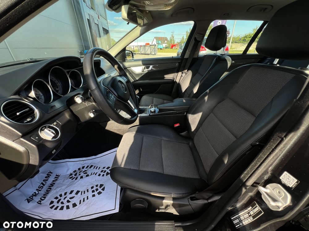 Mercedes-Benz Klasa C 180 CDI Avantgarde Edition - 16