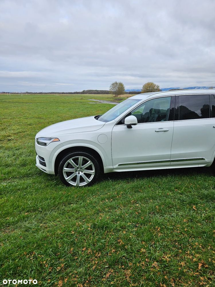 Volvo XC 90 - 21