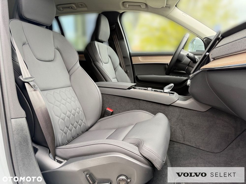 Volvo XC 90 - 28