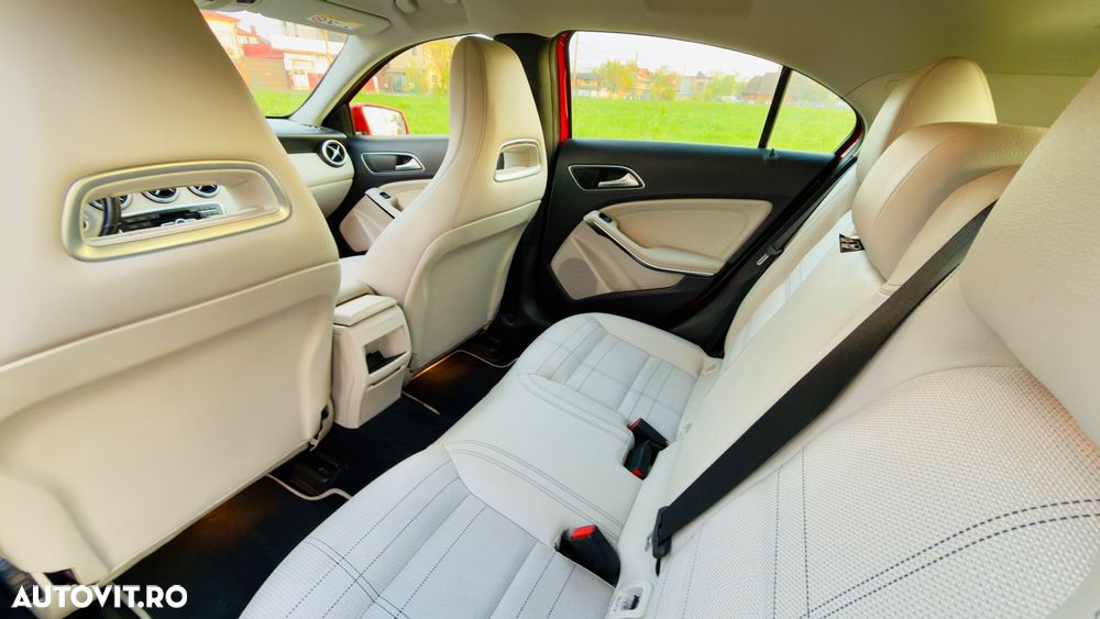Mercedes-Benz A 180 - 12