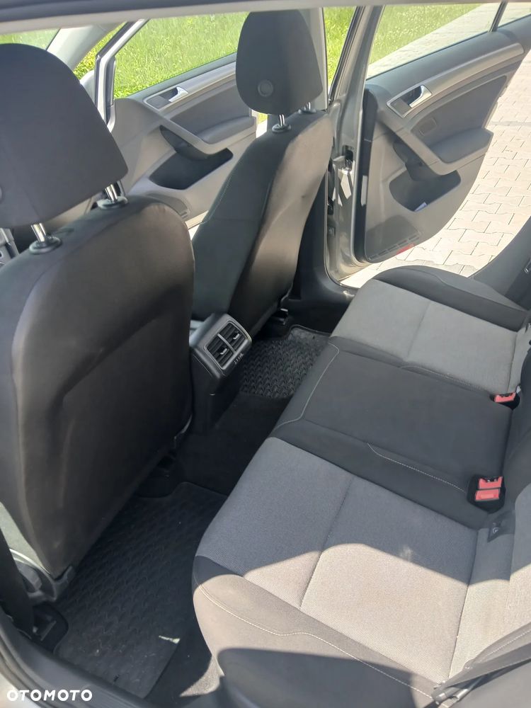 Volkswagen Golf 1.2 TSI BMT Comfortline - 4