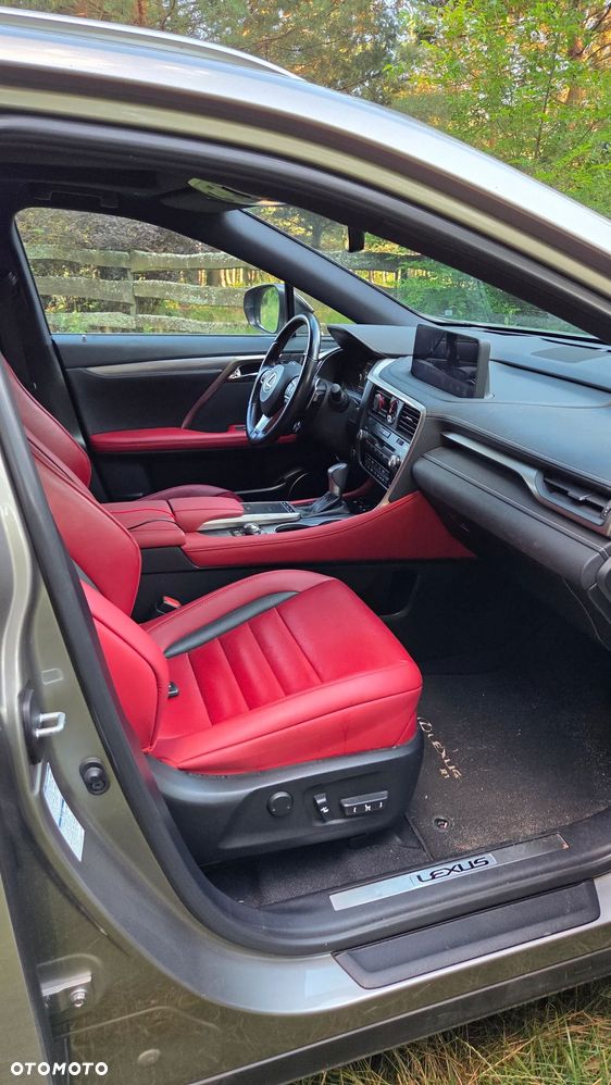 Lexus RX - 7
