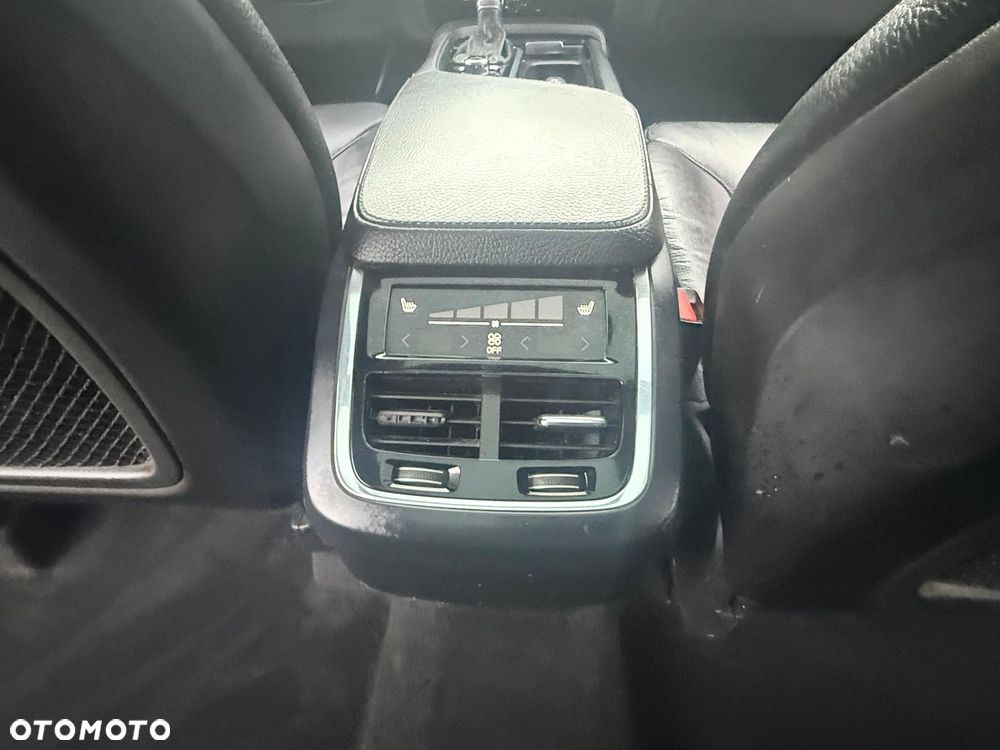 Volvo XC 90 T6 AWD Geartronic Inscription - 29
