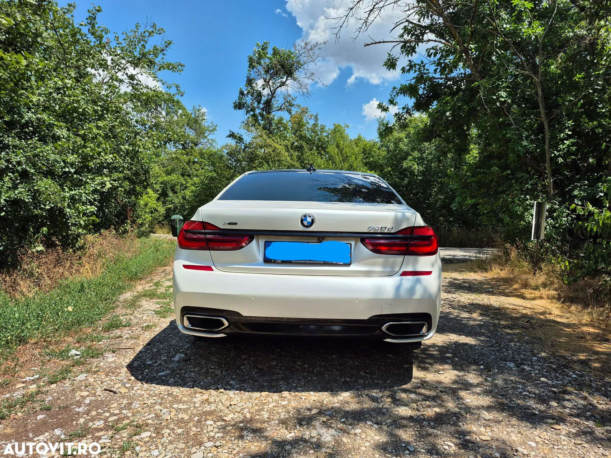 BMW Seria 7 740d xDrive - 2