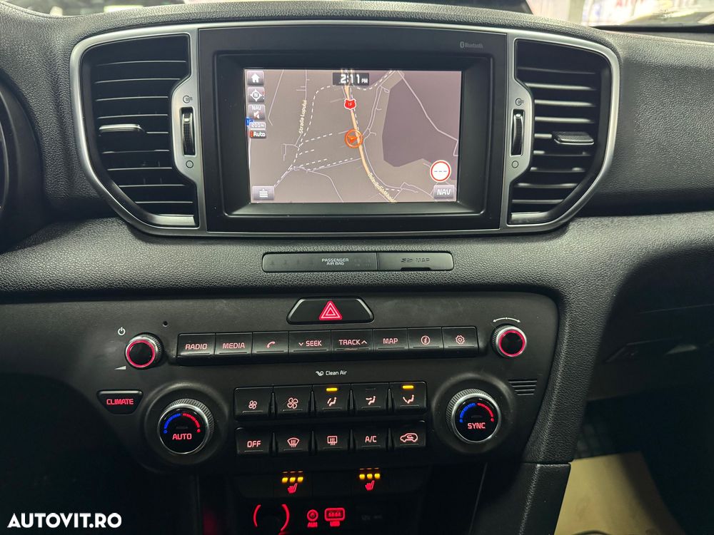 Kia Sportage 2.0 CRDI 4WD Automatik Dream-Team Edition - 5