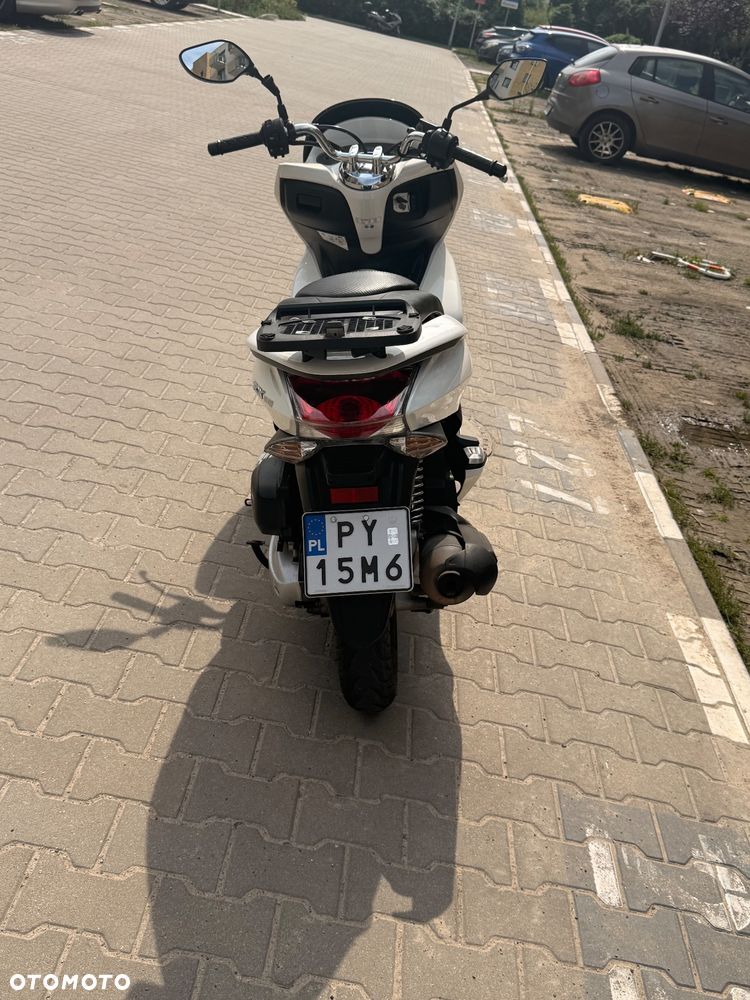 Honda PCX - 4