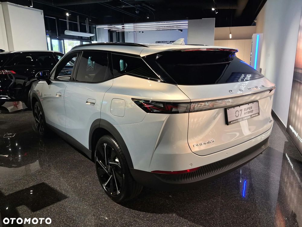 Omoda 7 1.5 T-GDi Super Hybrid Luxury - 3