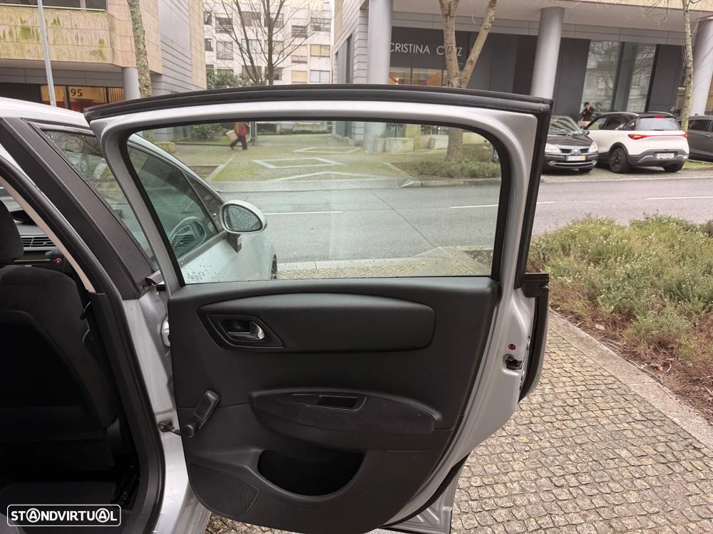 Citroën C4 1.6 HDi Business - 21