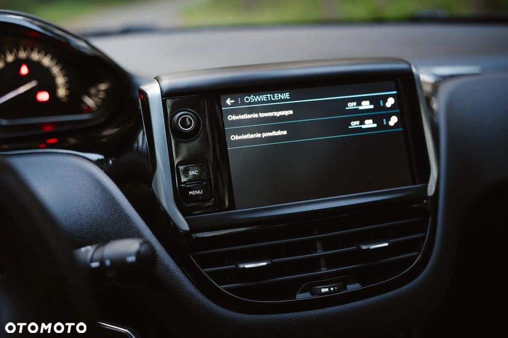 Peugeot 208 PureTech 82 Start & Stop Allure - 20
