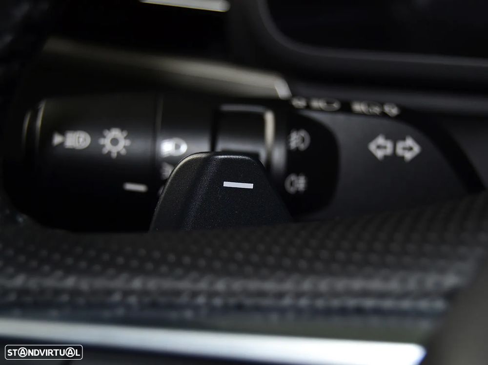 Mitsubishi Outlander 2.4 PHEV Instyle - 34