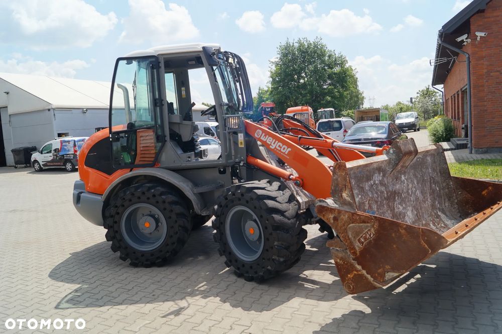 Weycor Atlas AR 480 Ładowarka Przegubowa - 24
