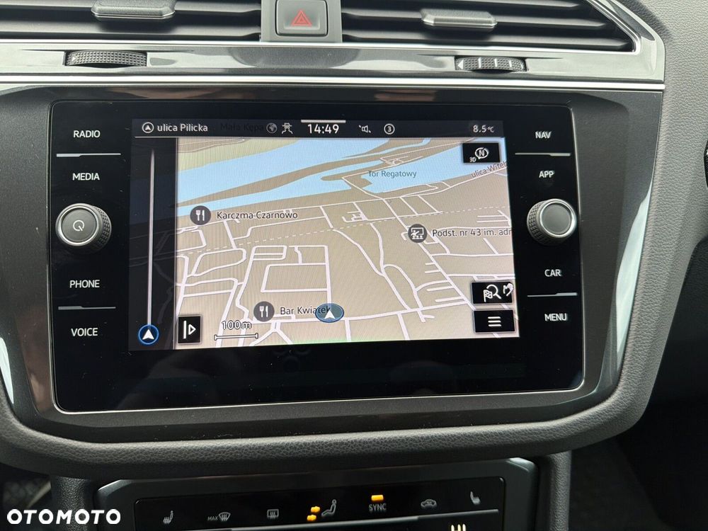 Volkswagen Tiguan - 24