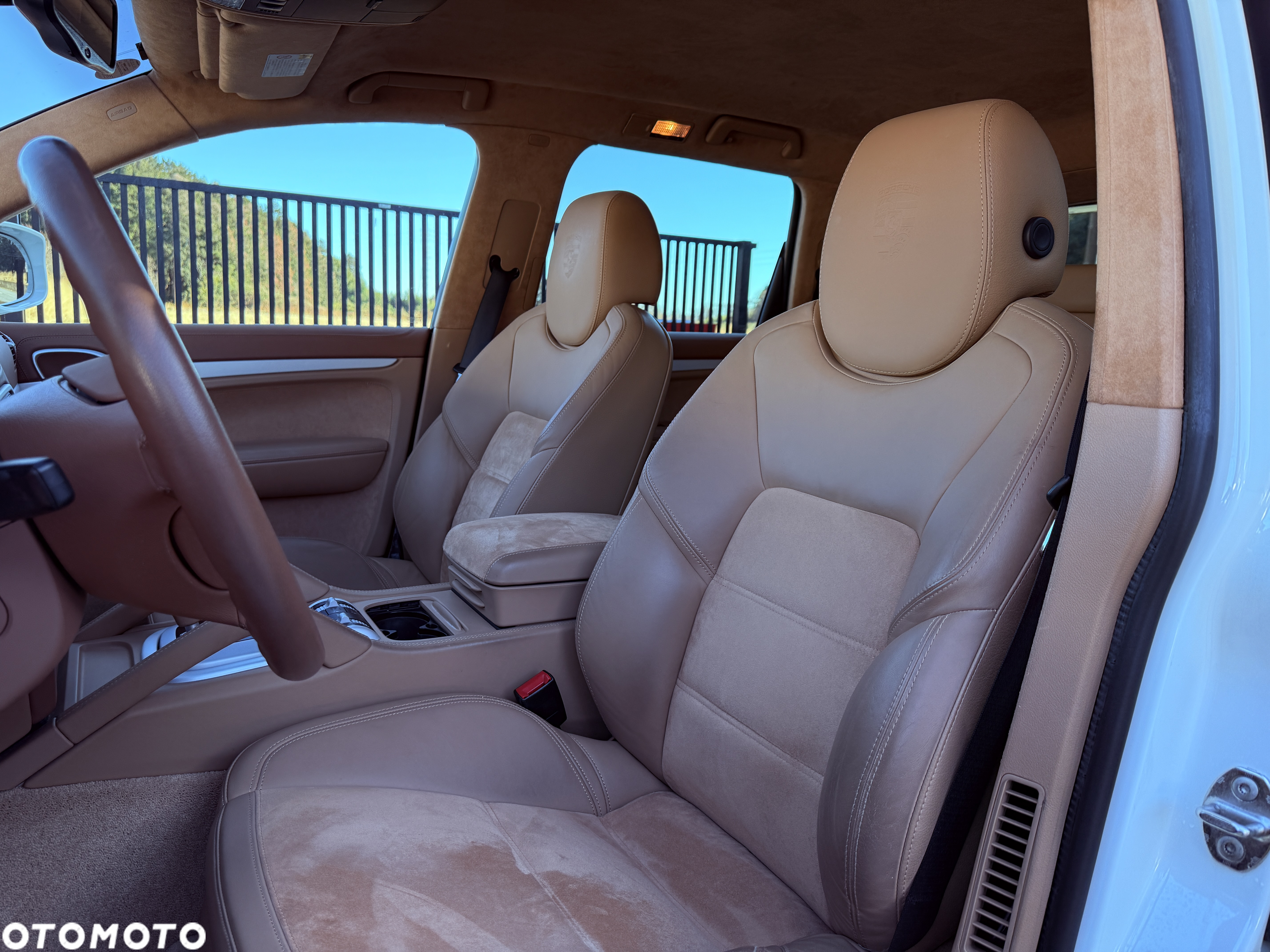Porsche Cayenne - 5