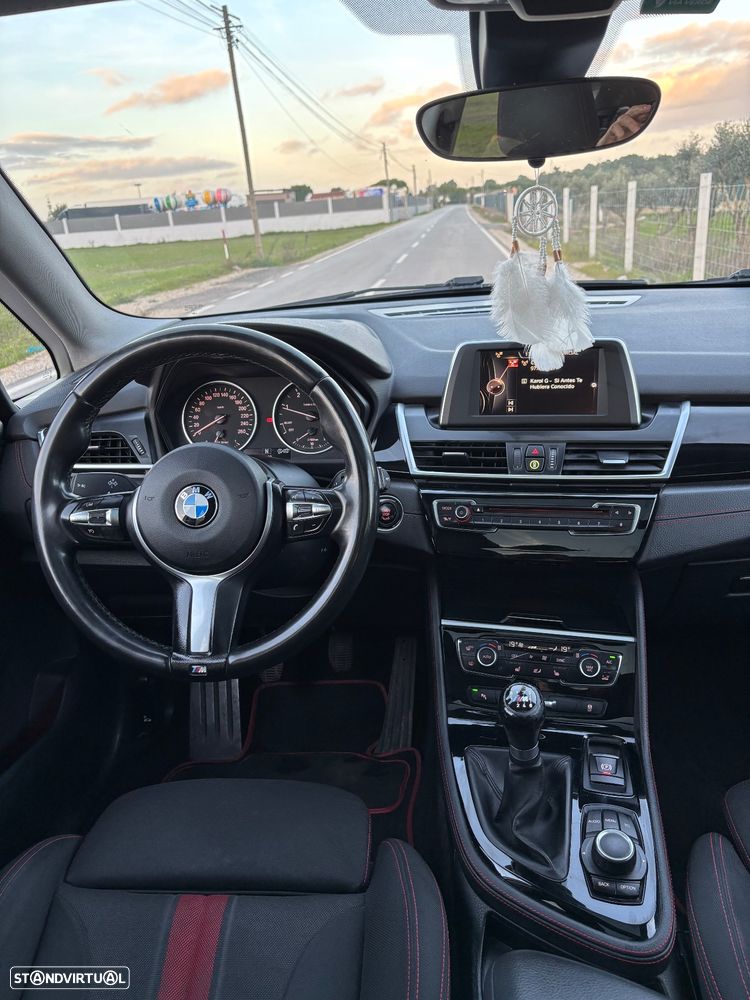 BMW 218 Active Tourer d Line Sport - 9