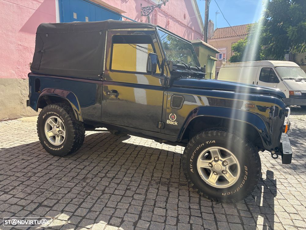 Land Rover Defender 90 2.5 Td5 E - 18