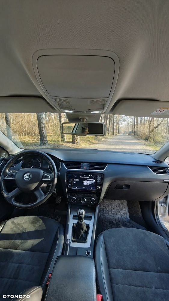 Skoda Octavia 1.4 TSI Elegance - 8