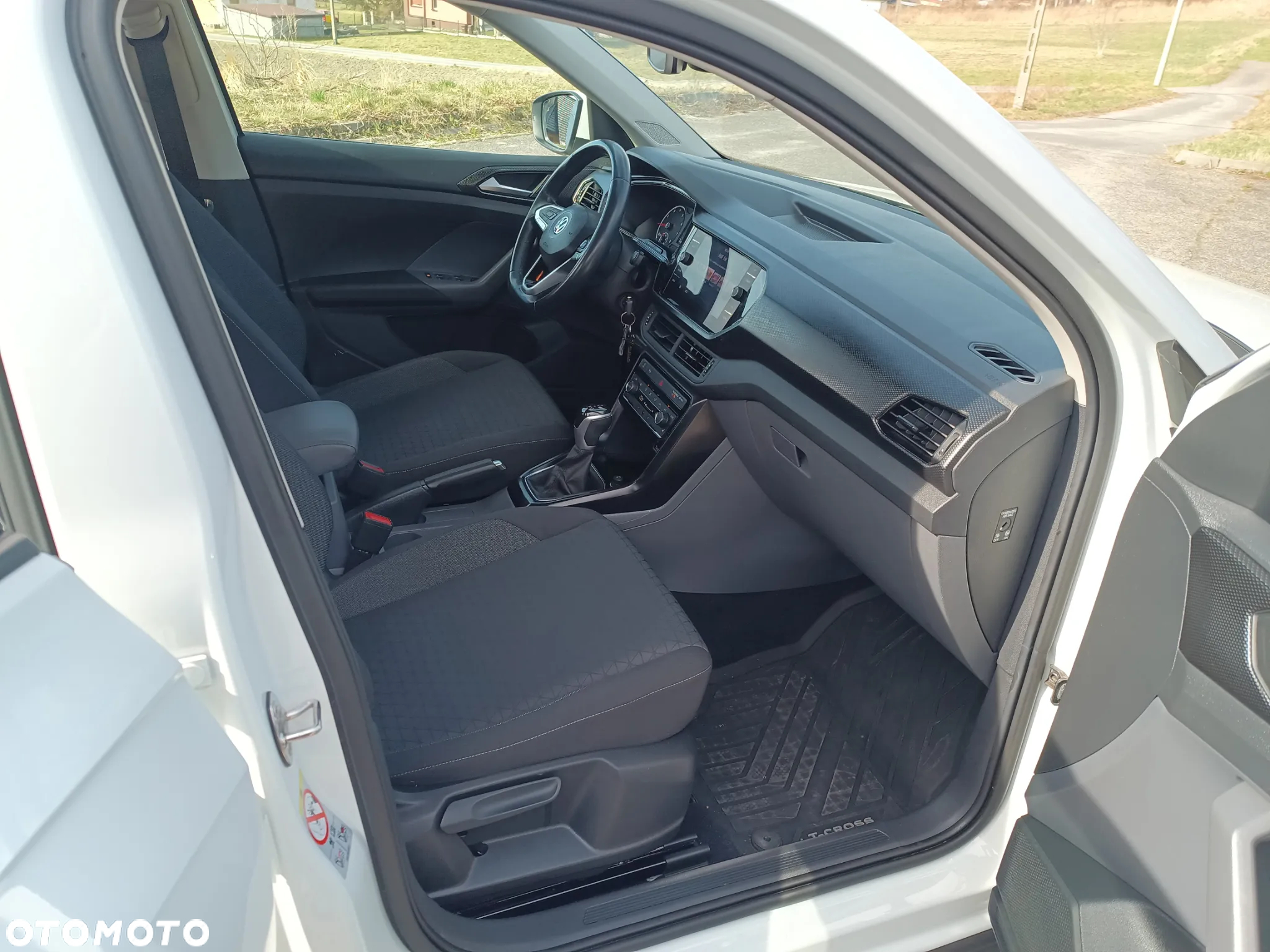 Volkswagen T-Cross - 6