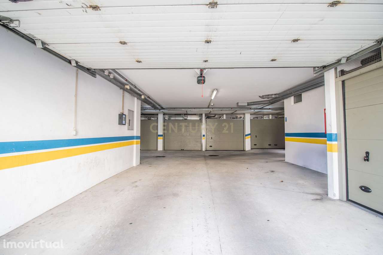 Garagem à venda na Chã, Tavarede, Figueira da Foz - 20m² por 25.000€ - Grande imagem: 3/7