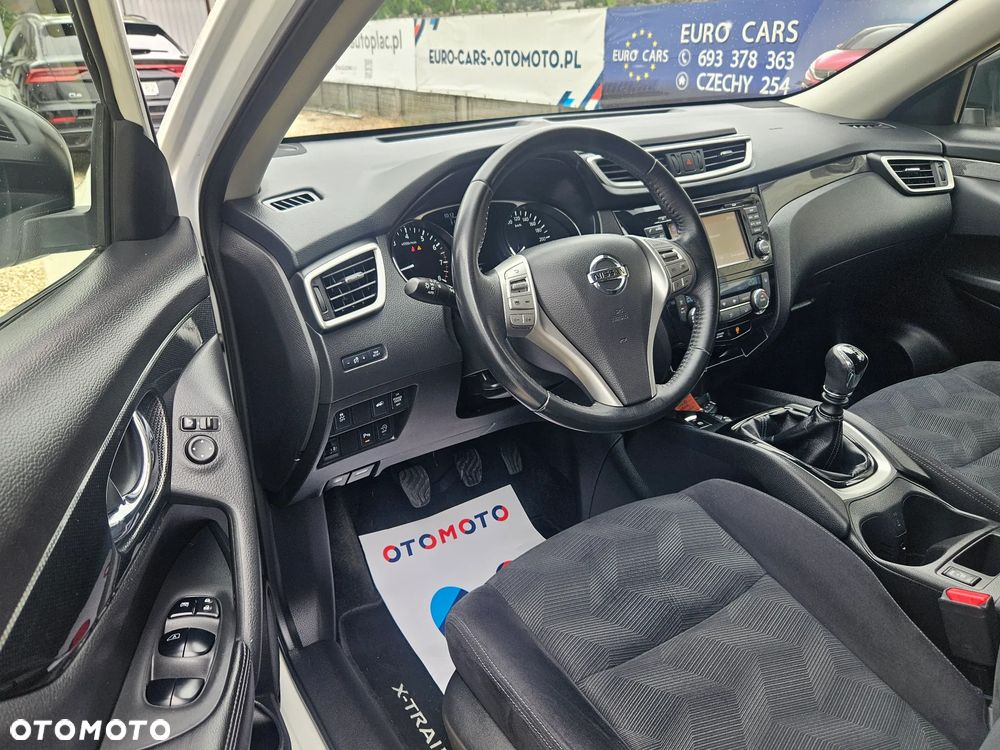 Nissan X-Trail 1.6 DIG-T N-Connecta 2WD - 2