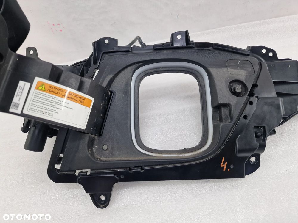 HYUNDAI KONA LIFT 18- KOMPLETNE GNIAZDO / KLAPKA ŁADOWANIA , NR 86340-K4000 , NR AUKCJI GW4 - 8