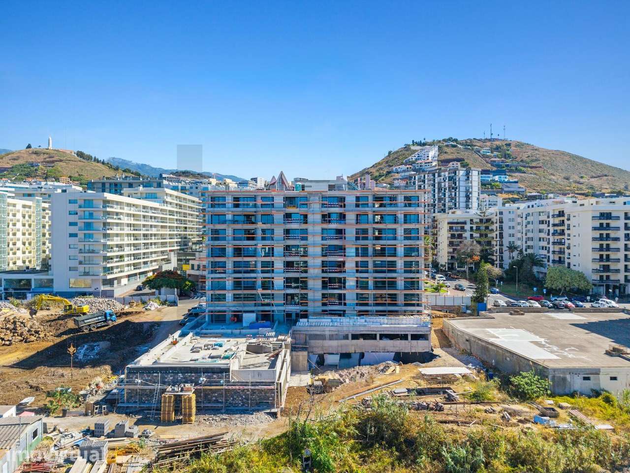 Edifício Imperador  - Apartamento T2 com Varanda e Acabamentos Premium - Grande imagem: 2/60