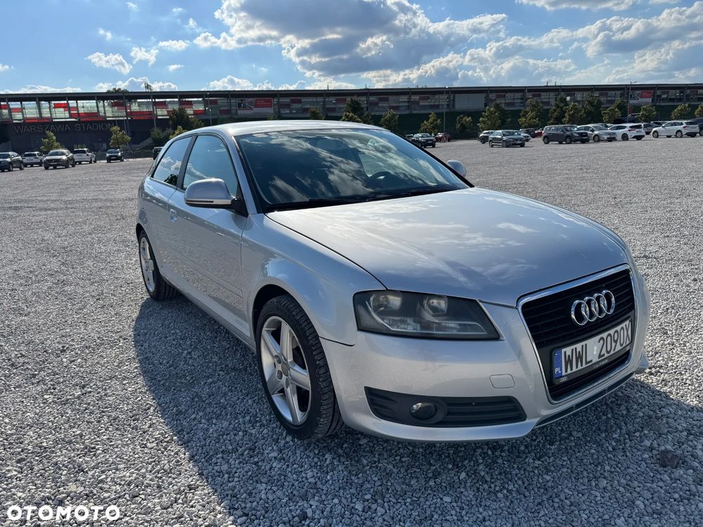 Audi A3 3-drzwiowe 1.6 TDI DPF Ambiente - 2