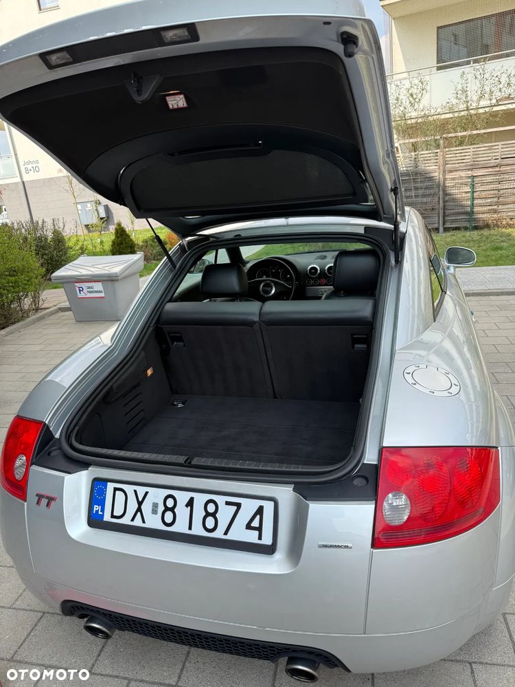 Audi TT Coupé 1.8 T quattro - 18