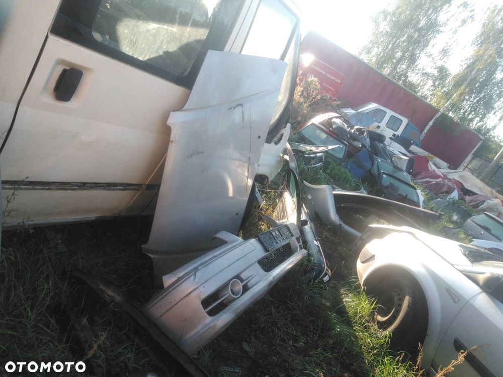 ZDERZAK MASKA BŁOTNIK LAMPY HUYNDAI TRAJET I FL YK - 39