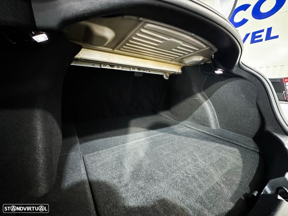 Tesla Model 3 Long-Range Dual Motor AWD - 51