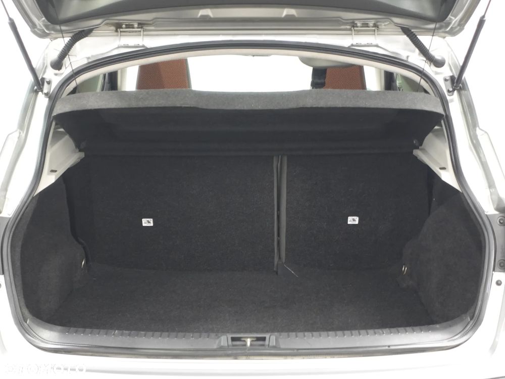 Nissan Qashqai 2.0 4x4 Tekna - 23