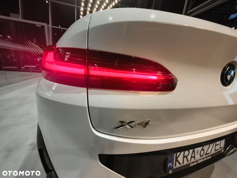 BMW X4 - 11