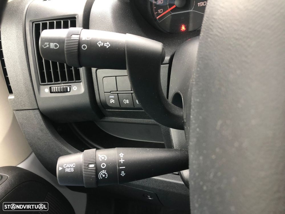 Citroën Jumper 2.0 HDI 130cv L2 H2 - AR CONDICIONADO - 17