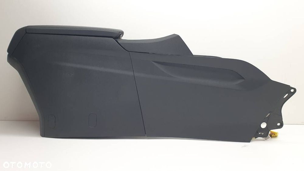 TUNEL ŚRODKOWY PEUGEOT 5008 II 2019 EUROPA - 2