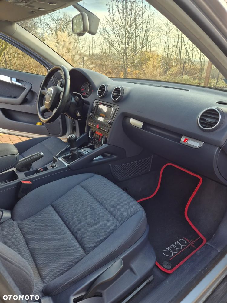 Audi A3 Sportback 1.4T FSI Attraction - 11