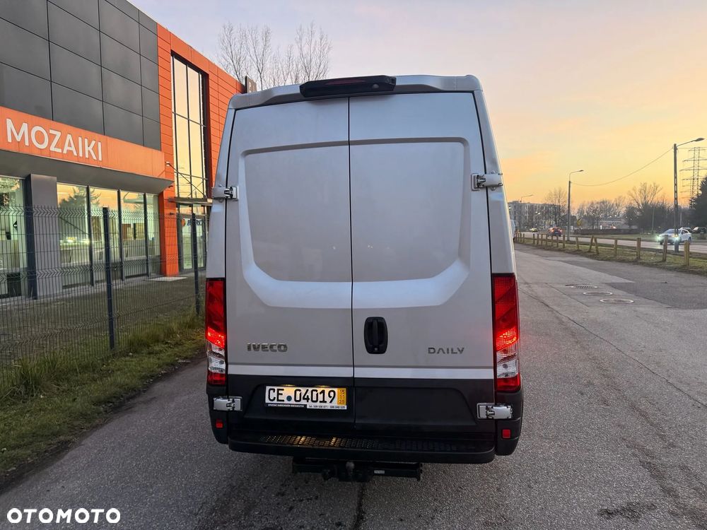Iveco Daily 35S180, 3.0 180KM,  L4H2, HiMatic, Super kolor, Bardzo zadbane - 8