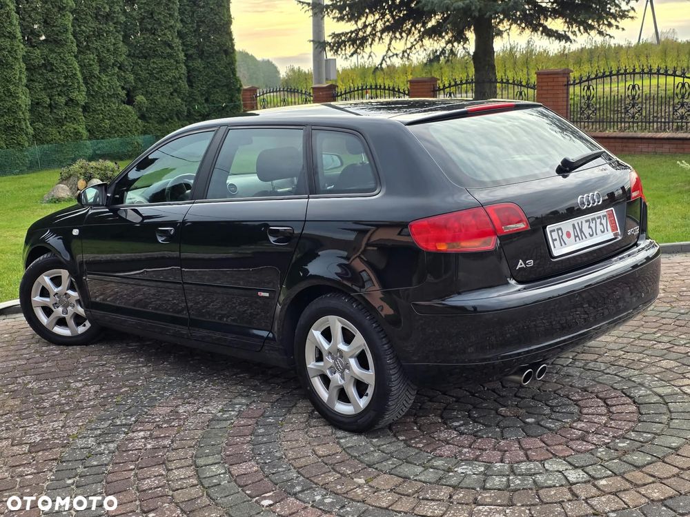 Audi A3 Sportback - 4